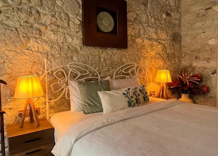 Sisu Alacati Кешме